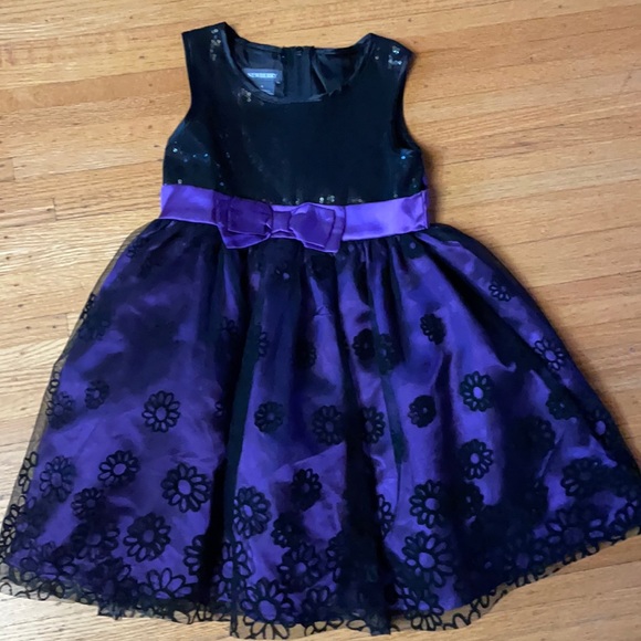 Other - Newberry Dress